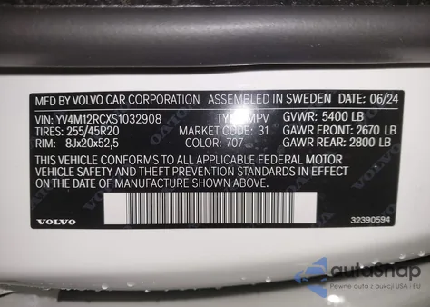 2025 Volvo Xc60 B5 Plus from USA, damaged, VIN YV4M12RCXS1032908